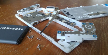 Fairphone 2 uit elkaar