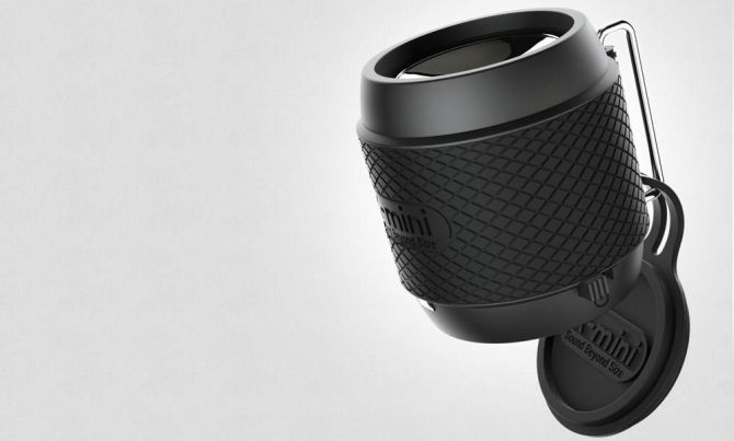 x-mini-me-mini-speaker-zwart