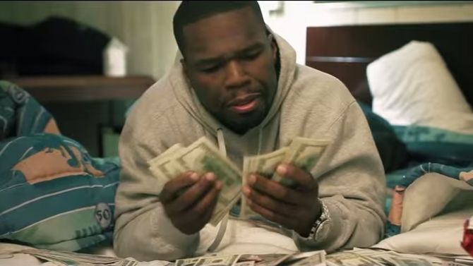 Kijk, 50 Cent heeft ook geen vertrouwen in Apple Pay